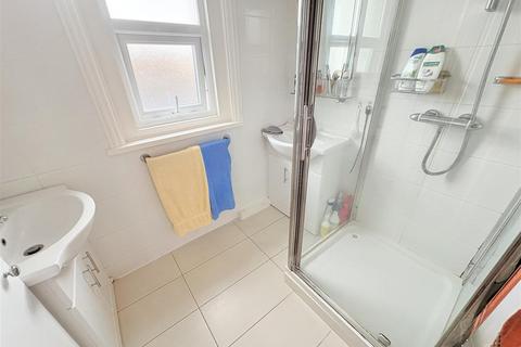 3 bedroom detached house for sale, Montserrat Road, Fareham PO13