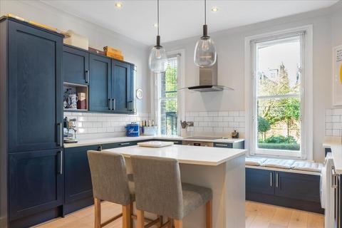 1 bedroom apartment for sale, Bishops Mansions, Bishops Park Road, Fulham, London, SW6