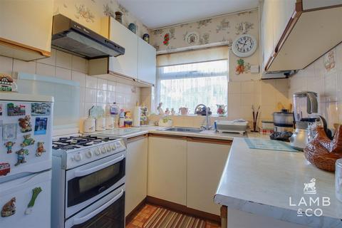 3 bedroom detached house for sale, James Gardens, Clacton-On-Sea CO16