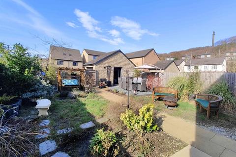 5 bedroom detached house for sale, Beck Road, Sowerby Bridge HX6