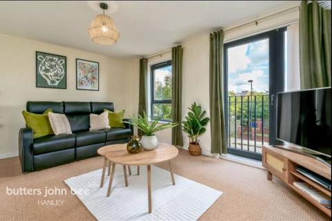 4 bedroom end of terrace house for sale, Greydawn Road, Stoke-On-Trent ST1 3TE