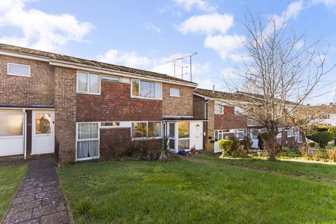 2 bedroom flat for sale, Dove Court, Alton, Hampshire