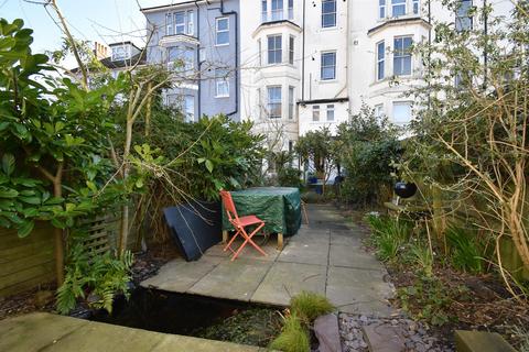 1 bedroom flat for sale, Anglesea Terrace, St. Leonards-On-Sea