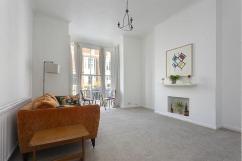 2 bedroom flat for sale, Buckingham Road, Brighton, BN1