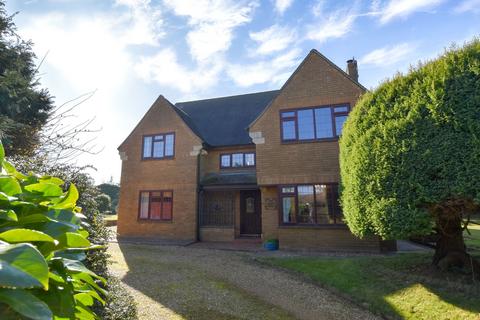 5 bedroom detached house for sale, High Street, Gayton, NN7