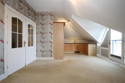 2 bedroom apartment for sale, Collingwood Court, Ponteland, Newcastle Upon Tyne