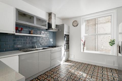 undefined, London W5