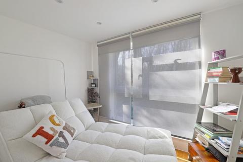 1 bedroom flat for sale, Hornbeam Road, Buckhurst Hill IG9