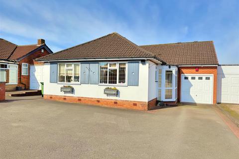 2 bedroom detached bungalow for sale, Briar Avenue, Streetly, Sutton Coldfield