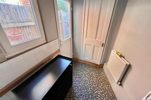 3 bedroom terraced house to rent, St. Nicholas Road, Great Yarmouth