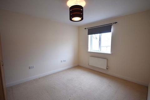 2 bedroom flat to rent, Biddiblack Way, Bideford, Devon