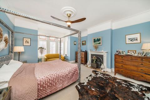 49 Barrow Road, Streatham, London, SW16 5PE