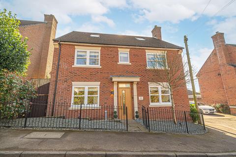 5 bedroom detached house for sale, Pencoed View, Llanmartin, NP18