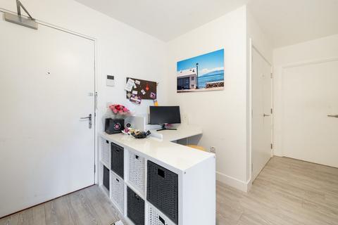 52, Granta Court Trinity Way, London, W3 7FU