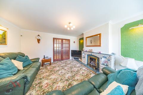 3 bedroom semi-detached house for sale, Kildare Close, Hale Village, L24