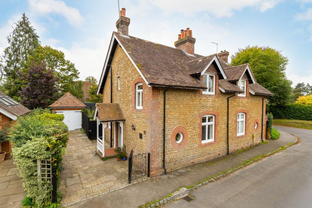 9 St Marys Cottage