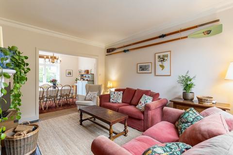 undefined, The Street, Frensham, Farnham, Surrey