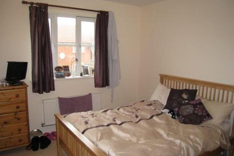 3 bedroom terraced house to rent, Anthony Nolan Road, King's Lynn, PE30