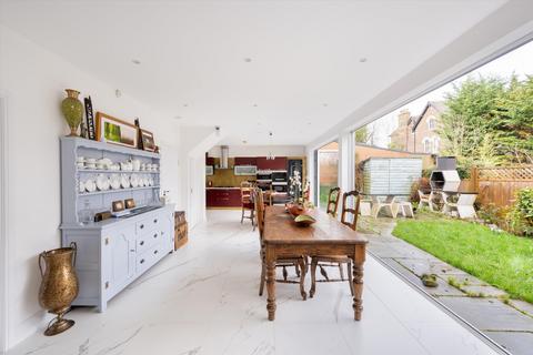 6 bedroom detached house for sale, Cholmeley Park, London, N6