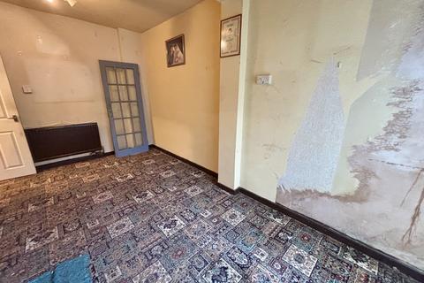 4 bedroom semi-detached house for sale, Bronywawr, Pontardawe, Swansea.