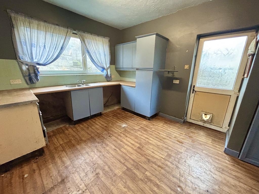 Kitchen / Breakfast Room