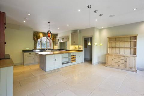 6 bedroom detached house to rent, Barnet Lane, Elstree, Borehamwood, Hertfordshire, WD6