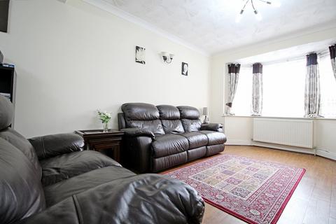 5 bedroom end of terrace house to rent, Rollit Crescent,  Hounslow, TW3