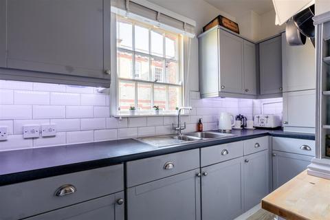 1 bedroom flat for sale, Southdowns Park, Haywards Heath