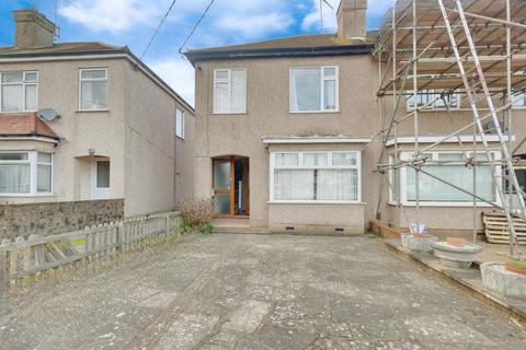 3 bedroom semi-detached house for sale, Priorywood Crescent, Leigh-on-Sea, SS9