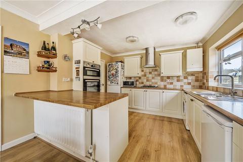 4 bedroom detached house for sale, Ringwood Drive, North Baddesley, Southampton, Hampshire