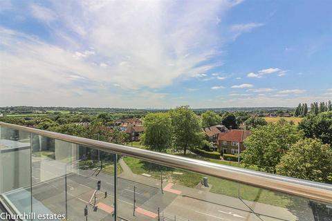 2 bedroom flat for sale, Landmark House, Loughton