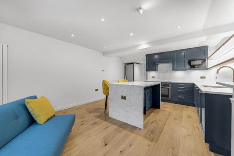 5 bedroom terraced house for sale, Holland Street, London, W8