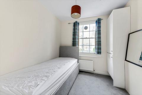 2 bedroom flat to rent, Coverdale Road, London W12