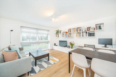 1 bedroom flat for sale, Montague Road, London SW19