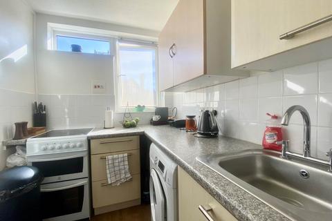 1 bedroom house for sale, Watling Court, Elstree