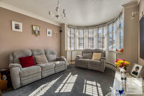 3 bedroom terraced house for sale, Stewartsby Close, London, N18