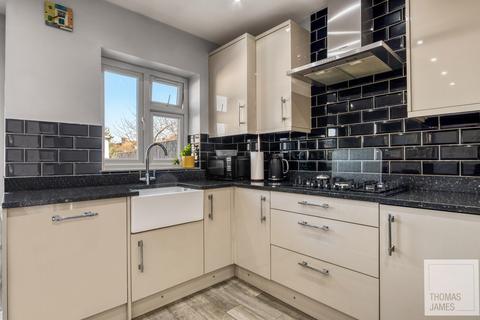 3 bedroom terraced house for sale, Stewartsby Close, London, N18