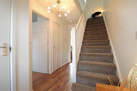 2 bedroom terraced house for sale, Lovell Field Close, Chase Meadow, Warwick