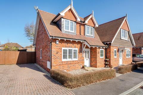 3 bedroom semi-detached house for sale, Colborne Close, Iver, Buckinghamshire, SL0