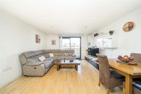 2 bedroom flat for sale, Lant Street, London SE1