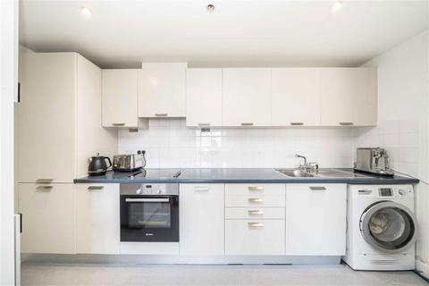 2 bedroom flat for sale, Lant Street, London SE1