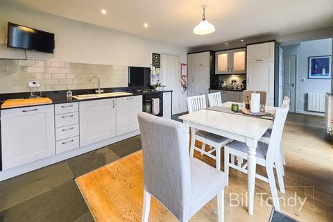 5 bedroom detached house for sale, Abnalls Lane, Lichfield, WS13
