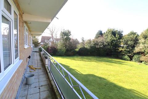 2 bedroom flat for sale, Sutherland Avenue, Bexhill on Sea, TN39