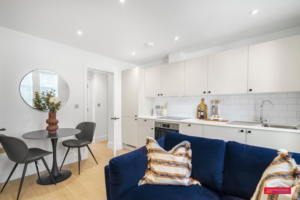 Open Plan Kitchen &amp;