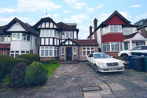 5 bedroom detached house for sale, Vaughan Avenue, London