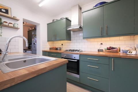 2 bedroom terraced house for sale, Hutland Road, Ipswich