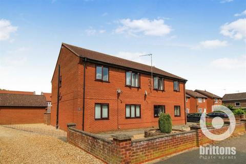 2 bedroom flat for sale, 90 Suffield Way, King's Lynn, Norfolk, PE30 3DL