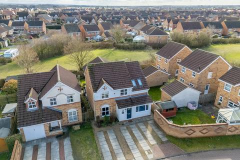 5 bedroom detached house for sale, Dorrington Close, Pocklington