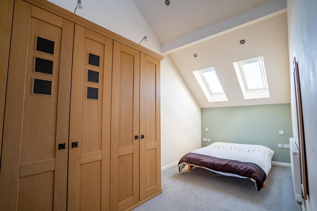 Dorrington close -18