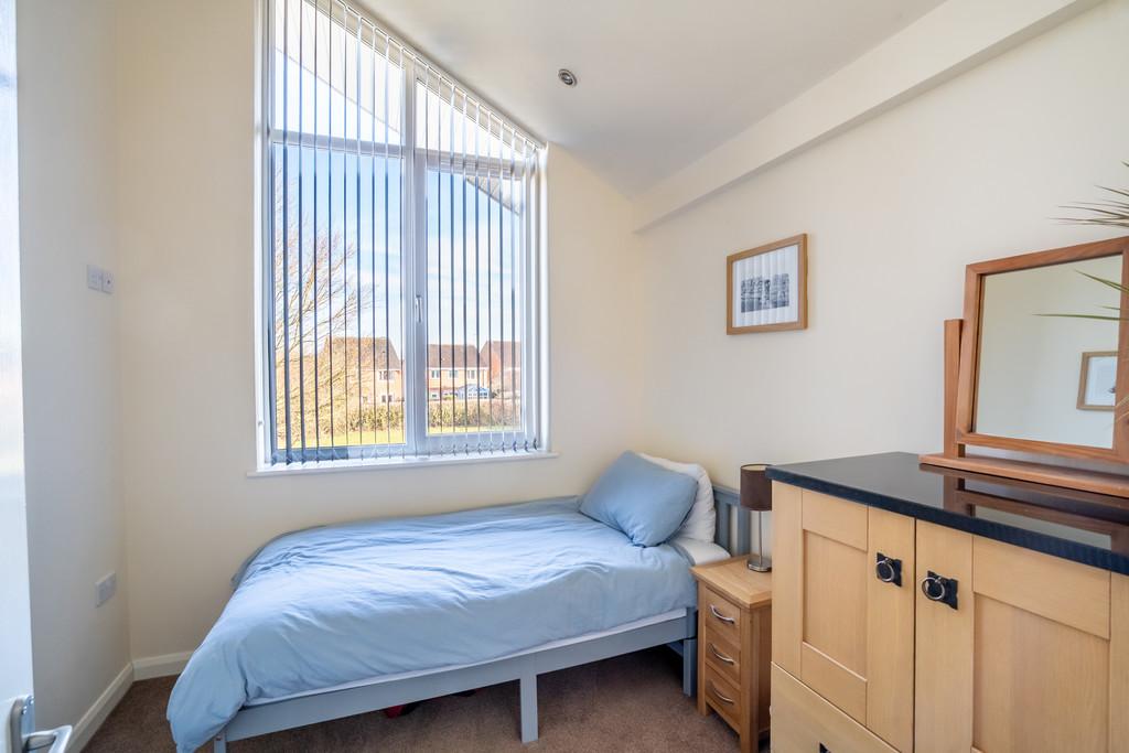Dorrington close -16